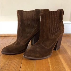 Dolce Vita Western Suede Boots